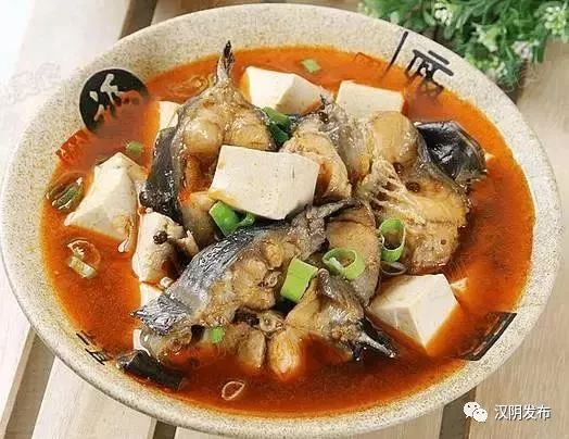 鲶鱼炖豆腐——东北大地上的一道家常美味