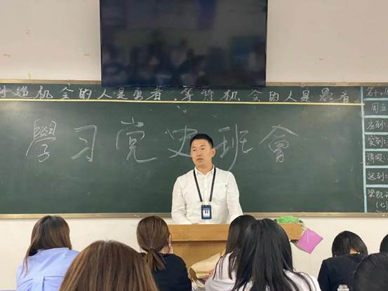 成长发展指导员，孩子成长路上的引路人