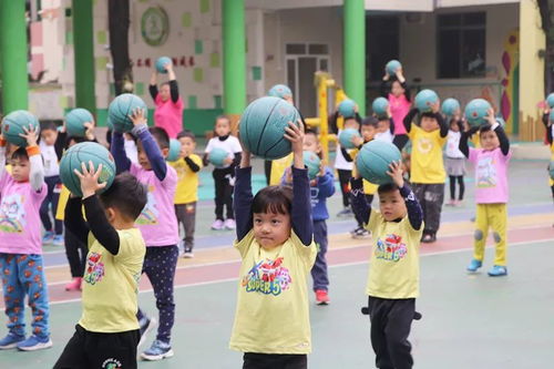 游乐场，孩子们的天堂—如何通过吸引人的活动促进儿童全面发展