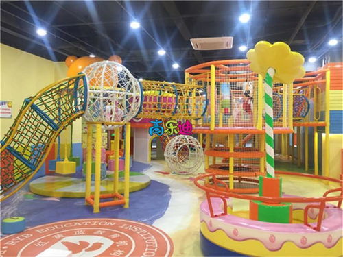 如何为孩子选择合适的游乐项目，安全、乐趣与教育并重