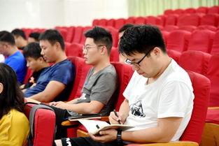 探索幼儿园幼师职业，挑战与机遇并存