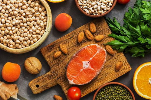 如何轻松查询食物的营养成分，实用指南